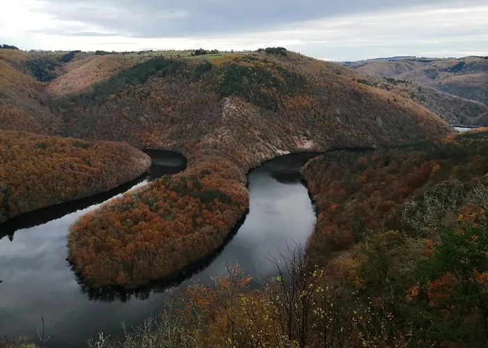 Entre Vulcania Et Le Sancy *